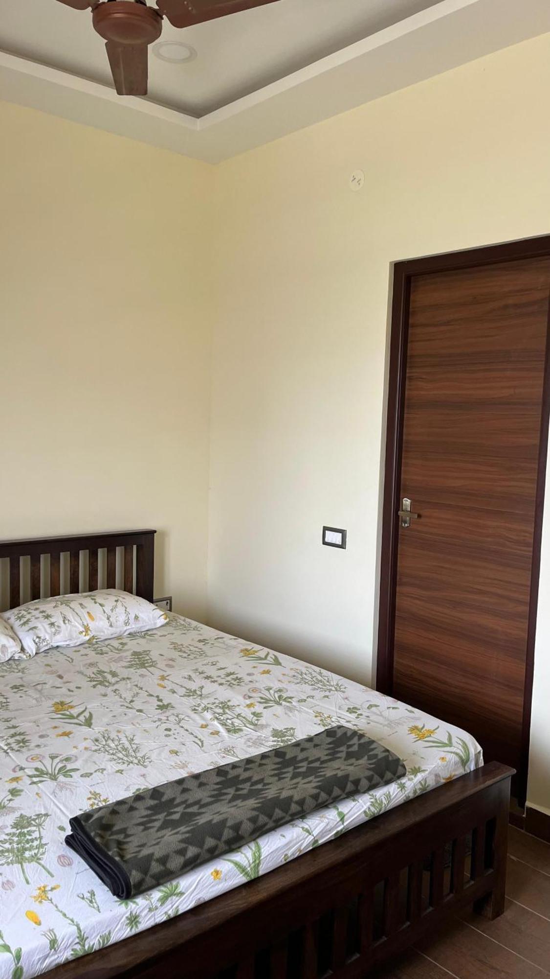 Guru Home Stay Near Sri Ramanasramam Tiruvannāmalai Exterior foto